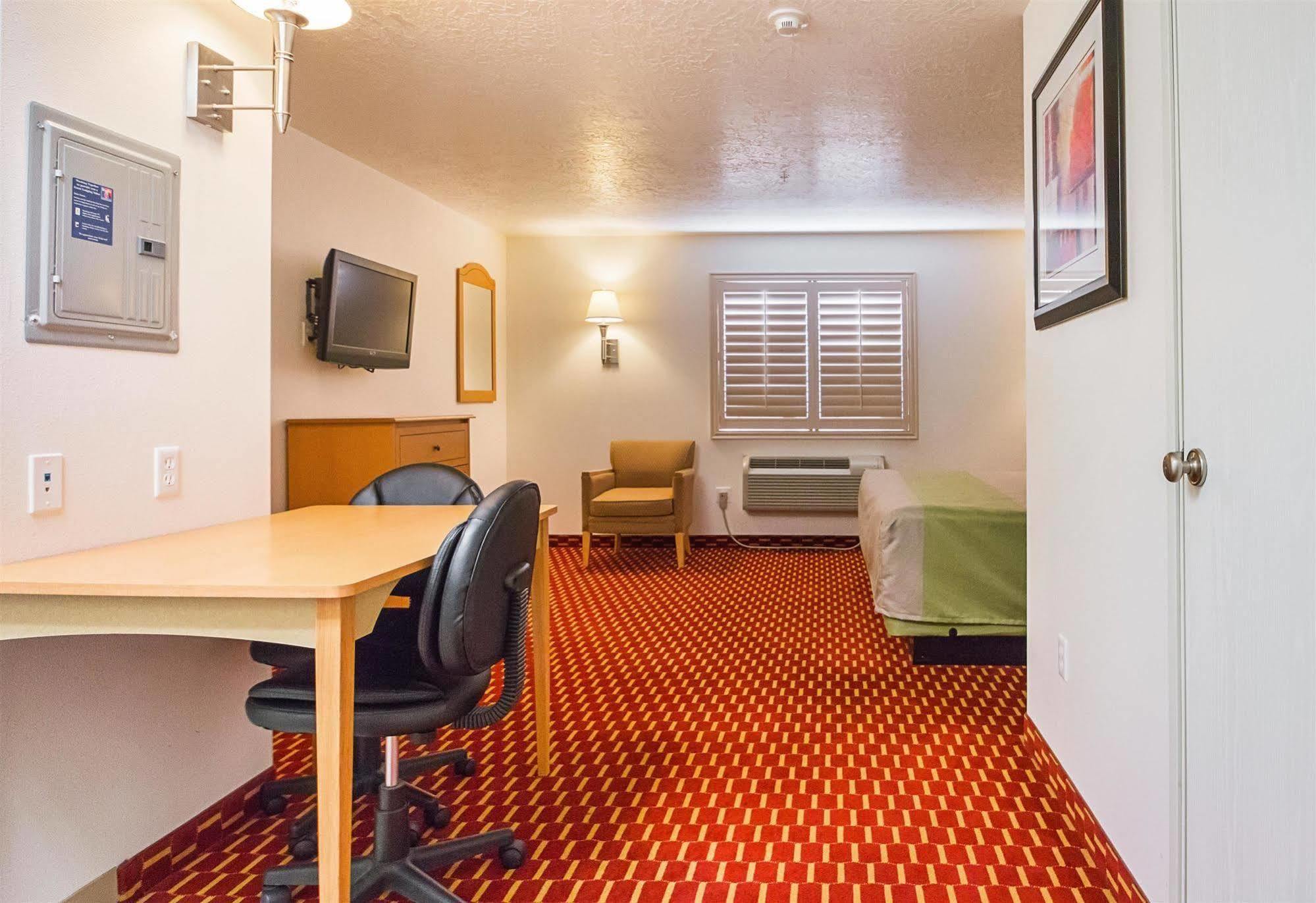 Executive Inn & Suites Extended Stay - Vernal Rom bilde